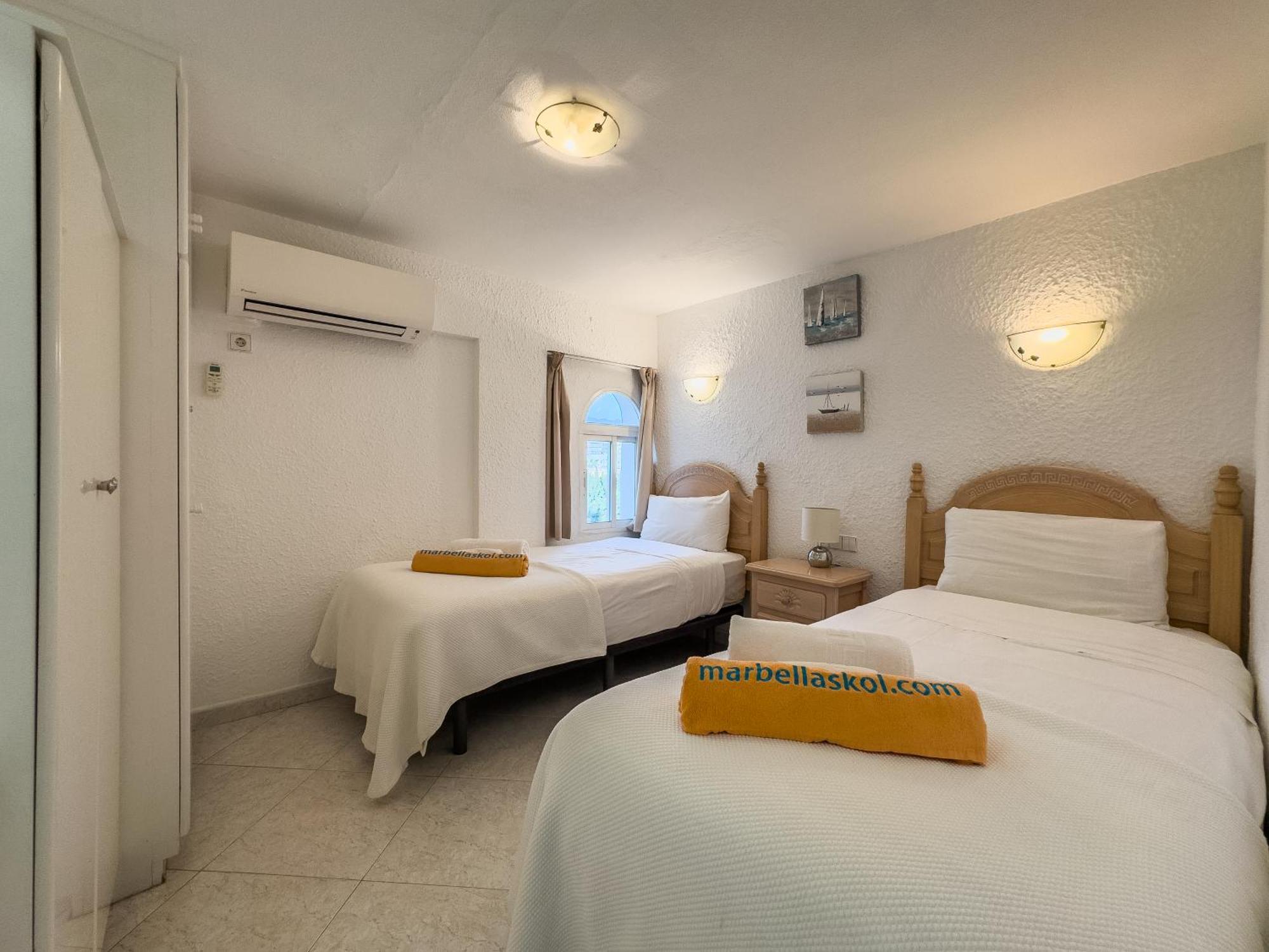 Skol 408a 2 Bedrooms Duplex With Sea Views Apartemen Marbella